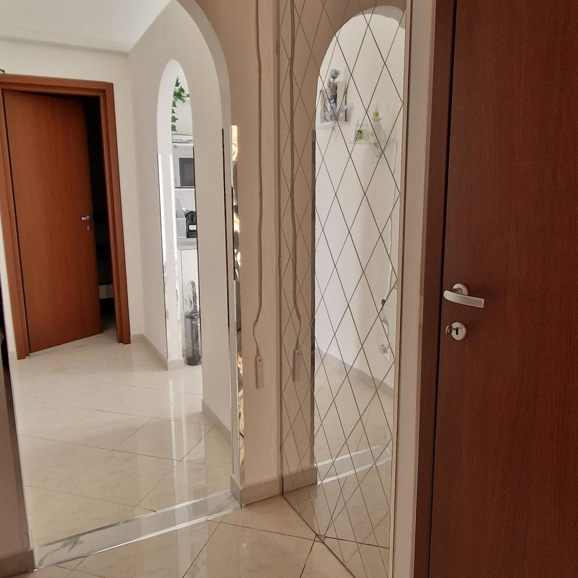 Cinzia'S House Of Mirrors Apartment Пиза Екстериор снимка
